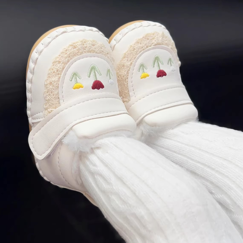 Baba járócipők lányoknak - Velcro zár, gumitalp, műbőr felsőrész, csúszásmentes és melegen tartó