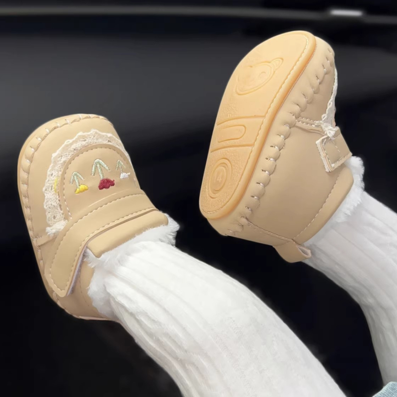 Baba járócipők lányoknak - Velcro zár, gumitalp, műbőr felsőrész, csúszásmentes és melegen tartó