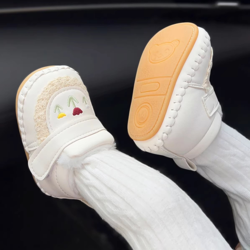 Baba járócipők lányoknak - Velcro zár, gumitalp, műbőr felsőrész, csúszásmentes és melegen tartó