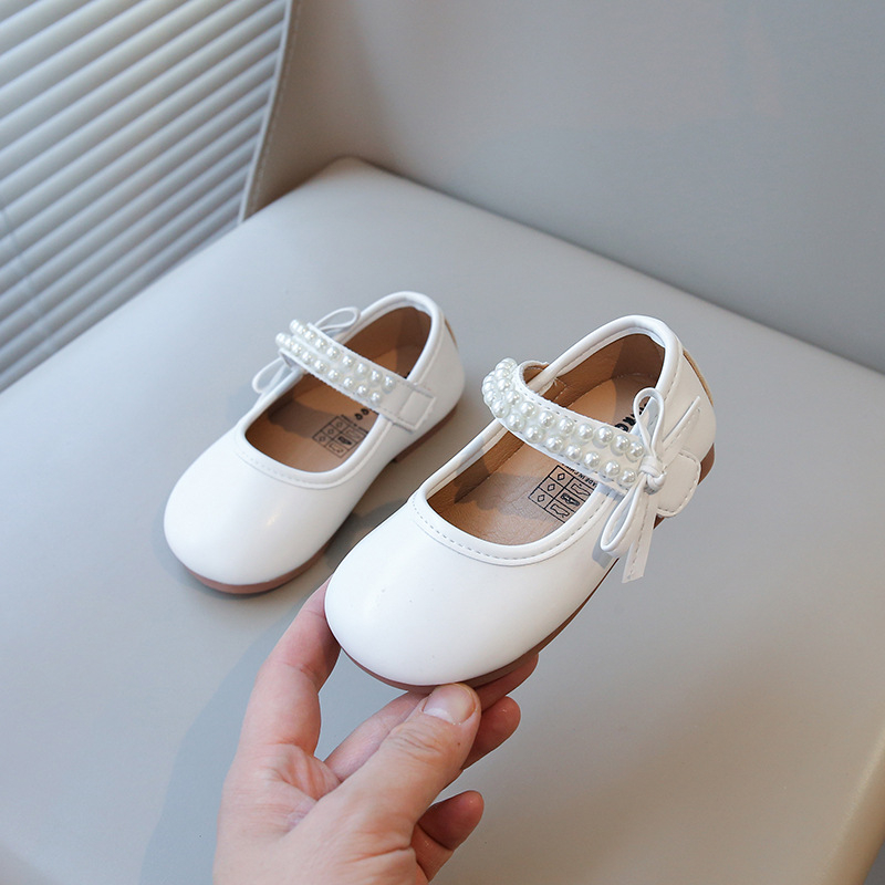 Mergaitėms balerininių batelių su perlų dekoru ir kaspinu, PU viršus, neslidus minkštas padas, 2–6 metų amžiaus