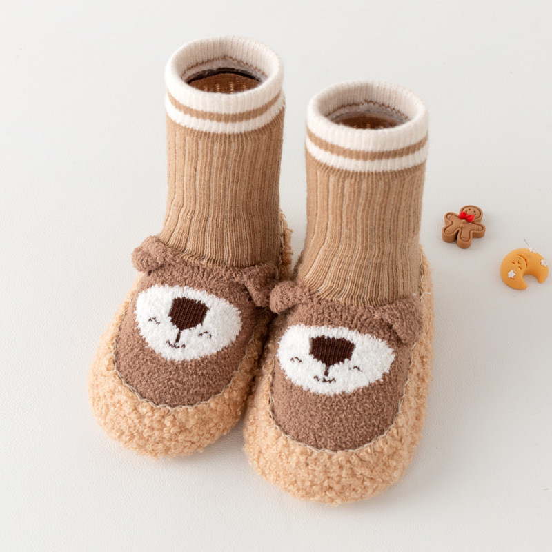 Téli bébi járócipő-zokni, csúszásmentes, vastag puha talppal, állatmintás, felső rész pamut és gyapjú, magas felső