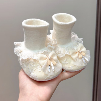 Detské topánky a ponožky na jar-jeseň, bavlna vrchný materiál, vzor rastlín a kvetov, protišmyková podrážka, vek 6–12 mesiacov