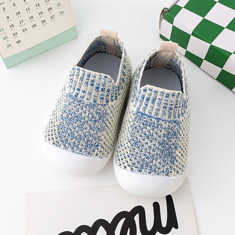 Gyerekeknek készült légáteresztő hálós futócipő, 1–3 éveseknek, alacsony szár, TPE talp, beltéri sportcipő