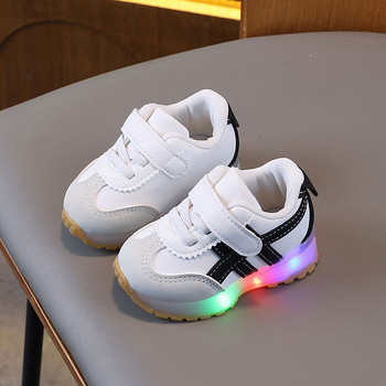 Mažylių bateliai – Animacinis raštas, Viršutinė dalis: sintetinis oda, Užsegimas: Velcro, Žemas profilis, Vieno sluoksnio padas