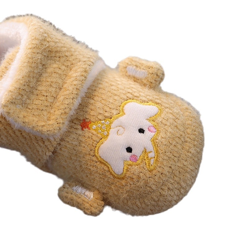 Dječje cipele s mekom potplatom, dizajn s crtanim slonom, fleece podstava i debeli sloj za jesen-zimu, gornji dio od coral velvet, Velcro zatvaranje, protuklizno i toplo.