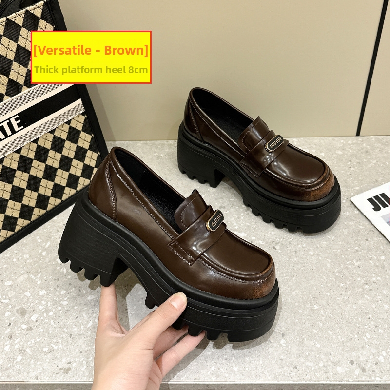 Loafers s okrúhlym nosom, vrchná časť z hovädzej kože, masívny podpätok, výška podpätku nad 8 cm