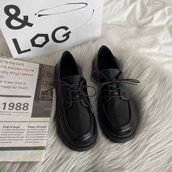 Női kis bőrcipő, kerek orr, pamut felsőrész, fűzővel záródó, vastag sarok, ősz