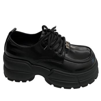 Loafers s okruglim nosom, mikrovlakneni gornji dio, 3–5 cm peta, gumirani đon, niski gornji dio