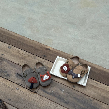 Detské sandále v Birkenstock štýle s Velcro zapínaním, vrchný materiál z hovädzej split kože, gumová podrážka, PU stielka, pre batoľatá 1–3 roky