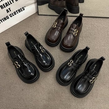 Loafers z mikrovlákna, zaokrivený nos, gumová podrážka, stredná výška päty 3-5 cm