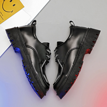 Pánske pohodlné kožené loafers s PU vrchnou, gumovou podrážkou, guľatou špičkou, nízky podpätok 1–3 cm, jesenný štýl