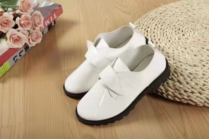 Dječje kožne cipele s mekanom potplatom za nastupe, crne i bijele, britanski stil, s Velcro kopčanjem, za dječake i djevojčice