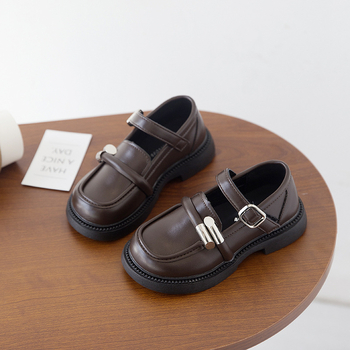 Dječje tenisice za djevojčice — Gornji dio: Super Fiber, Oka: Guma, Zatvaranje na Velcro, Niski vrh, Za uzrast 4–12 godina, Korejski stil, Sezone: proljeće-ljeto-jesen 2025