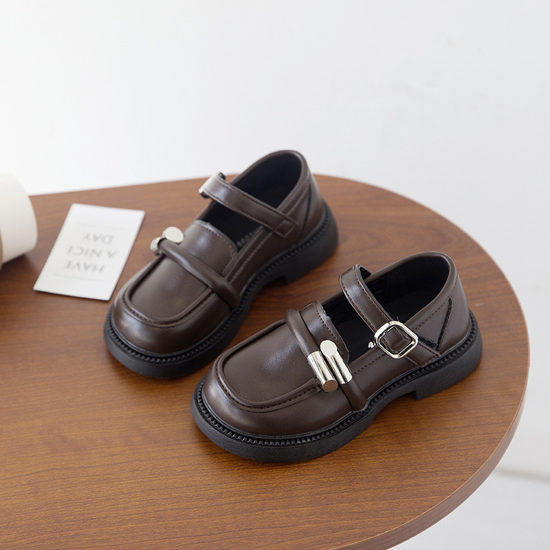 Dječje tenisice za djevojčice — Gornji dio: Super Fiber, Oka: Guma, Zatvaranje na Velcro, Niski vrh, Za uzrast 4–12 godina, Korejski stil, Sezone: proljeće-ljeto-jesen 2025