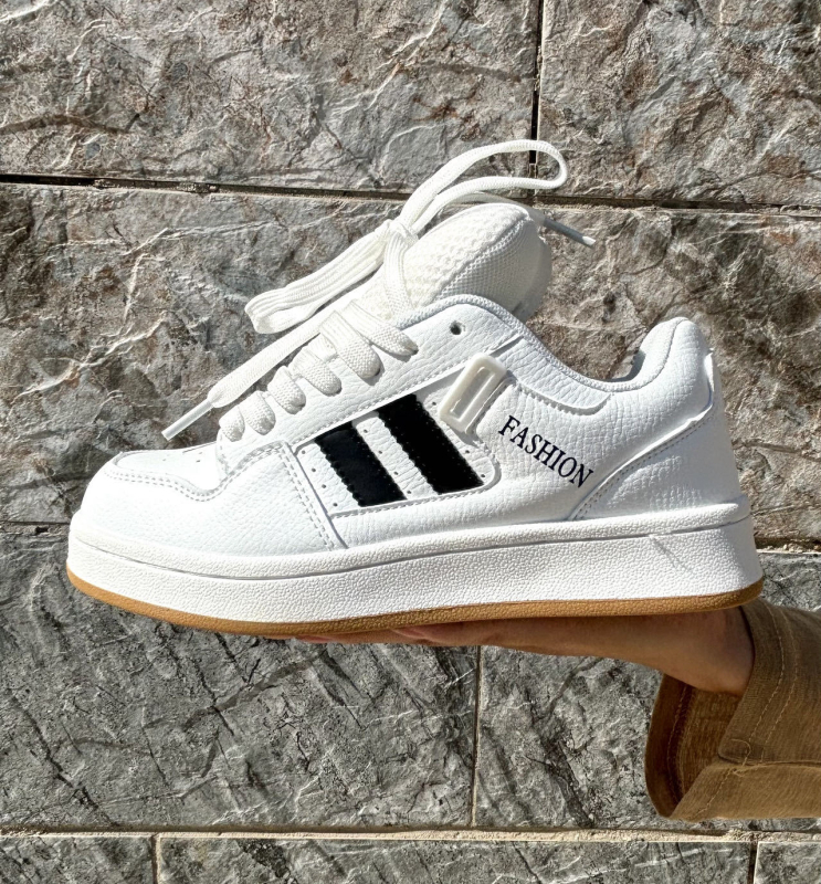 Unisex tenisice s debelim potplatom, šnure, okrugli vrh, EVA potplat, mrežasta podstava