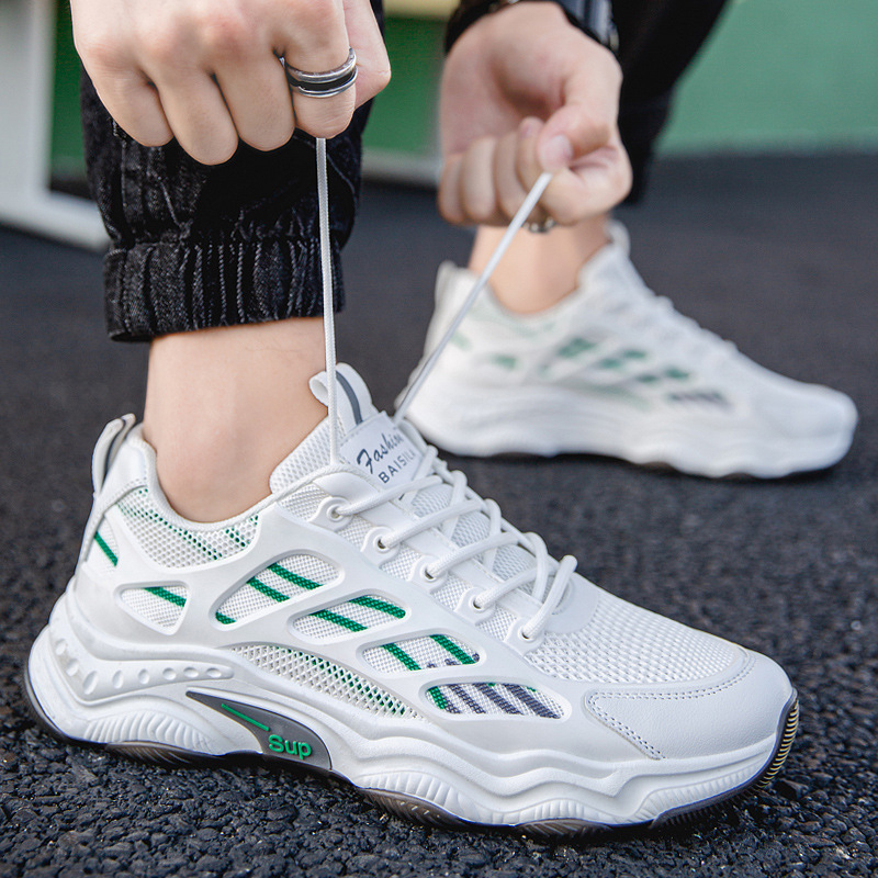 Férfi sportcipő, lélegző műbőr felsőrész, talp TPR, fűzőzárás, alacsony profil, kör alakú orr (Légáteresztő; Felsőrész: műbőr; Sól: TPR; Zárás: fűző; Orr: kör)