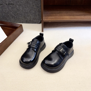 Gyerekeknek szóló casual cipő Velcro-összehúzóval, alacsony felső rész, gumírozott talp, felső anyag: szuperrost, Koreai stílusú hercegnő dizájn