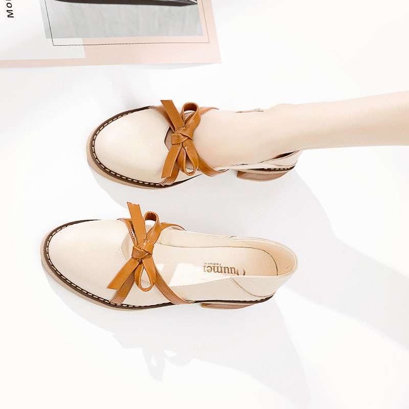 Női Mary Jane cipő, négyszögletes orrú, mikroszálas bőrfelső, slip-on kialakítás, középmagas sarka 3-5 cm