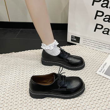 Ženske britskog stila loaferice s okruglim vrhom, PU gornji dio, gumeni đon, visina potpetice 3–5 cm