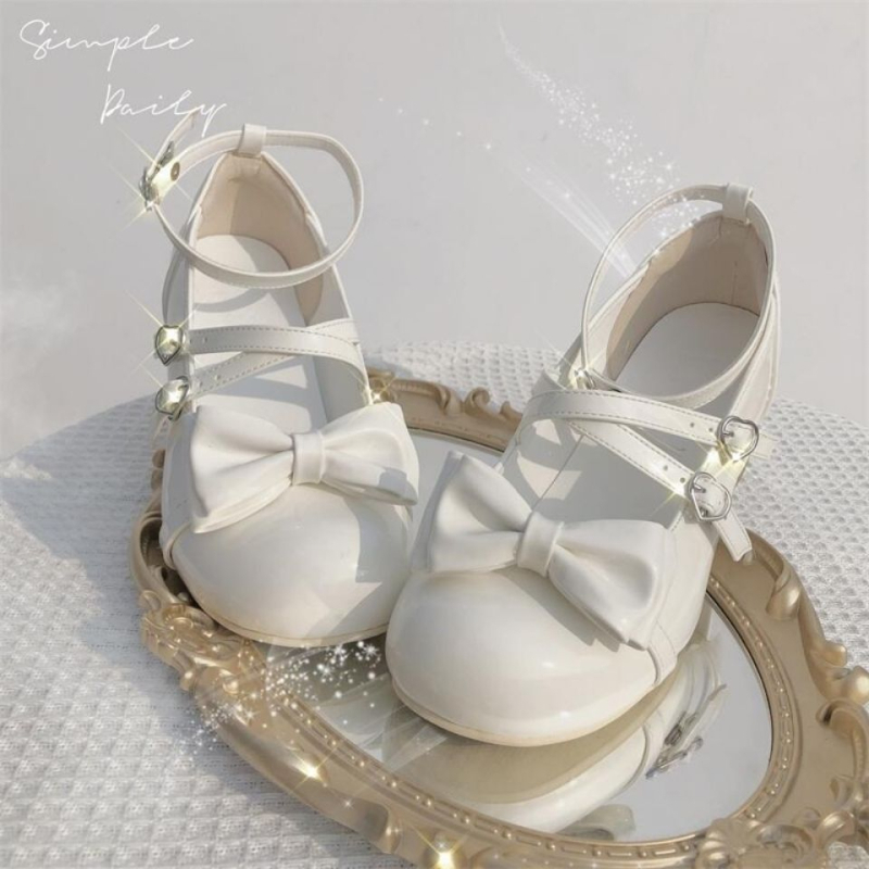 Mary Jane cipők - Kerek orr, PU felsőrész, vastag sarka 3–6 cm, Japán stílus, csatos pánttal záródó