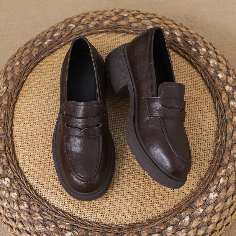 Loafer cipők kerek orrú, középtok (3–5 cm), vastag sarok, felső rész: szuper rost, gumi talp