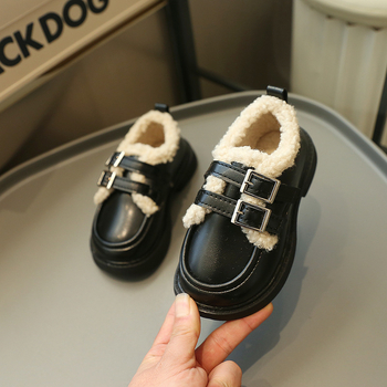 Lányoknak szóló loafer műbőr felsőrész, Velcro-zár, belső PU, talpbetét műszőrmével, gumitalp, 4-16 éveseknek