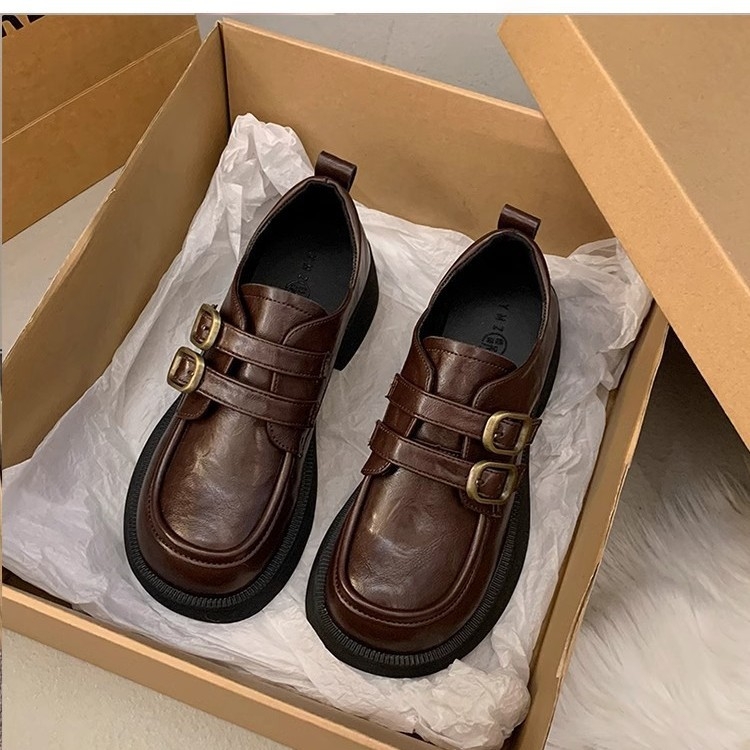 Kismama bőr slip-on cipő vastag talppal (kerek orrú, felsőrész mikroszálas, talp gumiból, 3–5 cm-es középmagas sarkú, belső EVA)