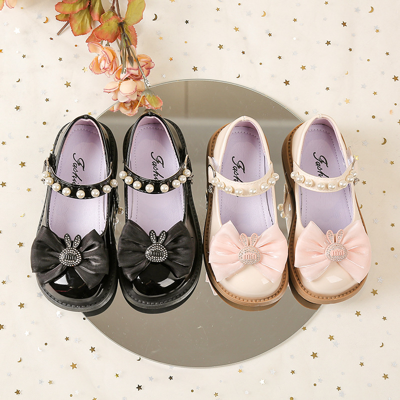 Lányoknak készült mikroszálas bőr felsőrészű loafers Velcro-zárással, bőr belső, PU talpbetét, gumitalp, 1–12 éveseknek, 2025 tavasz