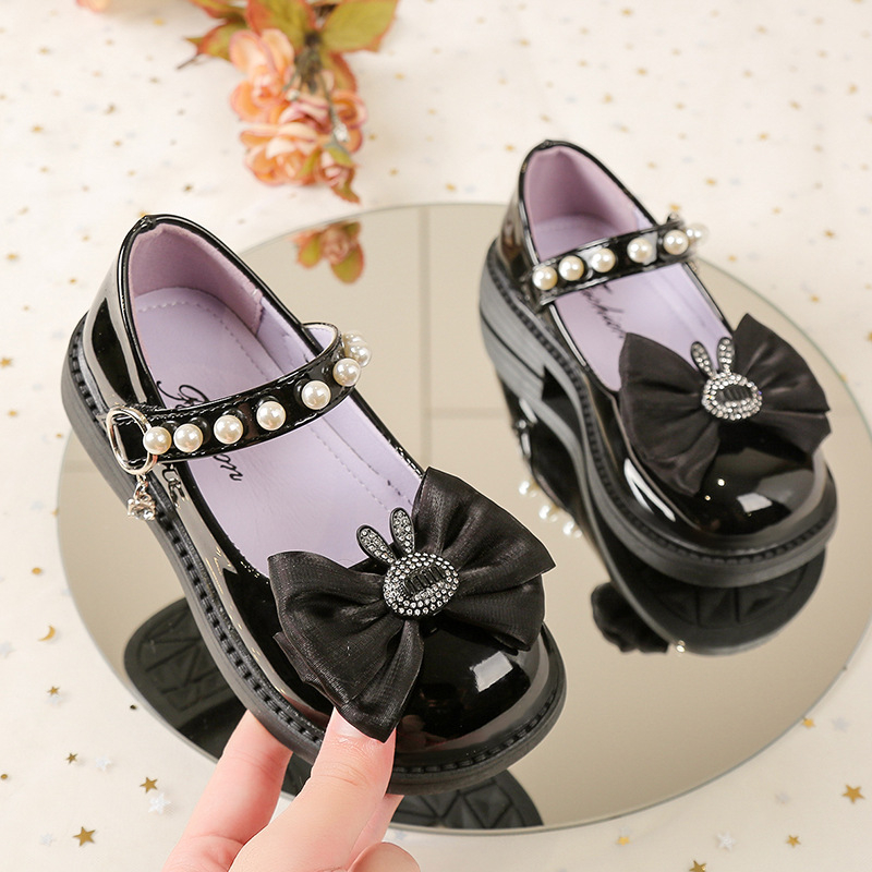 Lányoknak készült mikroszálas bőr felsőrészű loafers Velcro-zárással, bőr belső, PU talpbetét, gumitalp, 1–12 éveseknek, 2025 tavasz