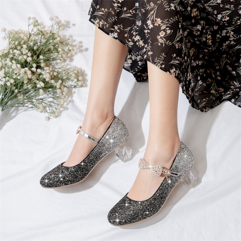 Hercegnő-stílusú gyerekcipő mindennapokra, csattal (PU felsőrész, gumi talp, kerek orr, csúszásmentes)