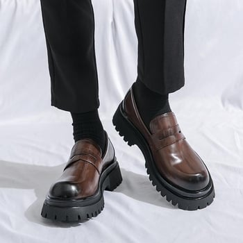 Muške PU kožne loaferice s gumom, okrugli nos, visina pete 3–5 cm, kreativni/koledžni stil, proljeće 2025
