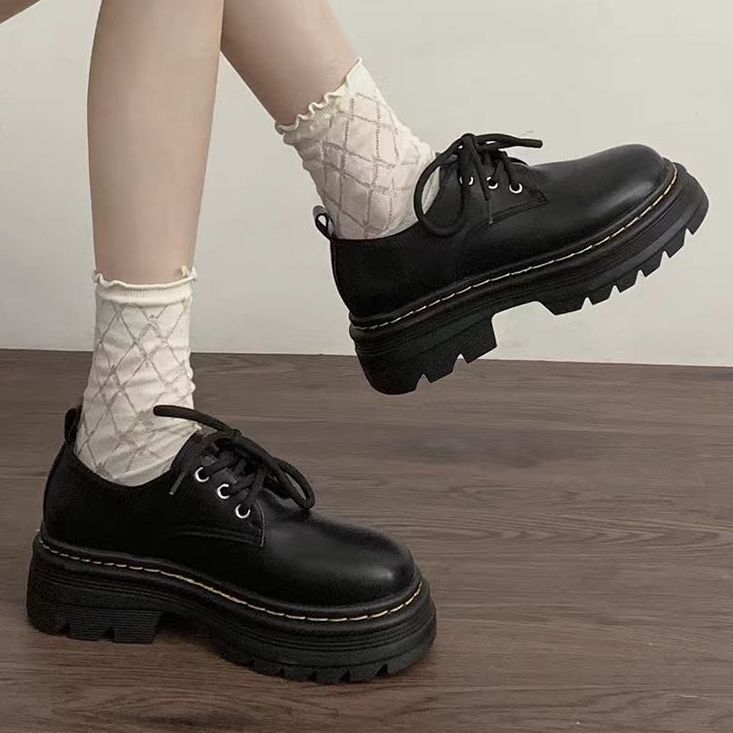 Loaferice s okruglim nosom, PU gornji dio, gumeni đon, srednji blok pete 3-5 cm
