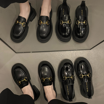 Loafers v britskom štýle s okrúhlym špičkou, PU vrchný materiál, 3–6 cm stredný podpätok, gumová podrážka, nízky členok