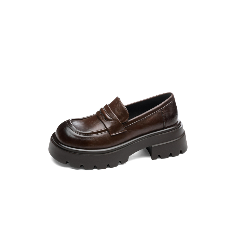 Ženske loaferice s debelim potplatom, okrugli vrh, teleća koža, 3-5 cm peta, potplat od poliuretana
