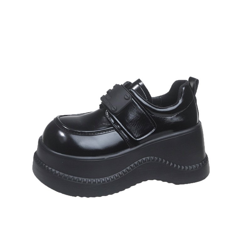Loafersi s okruglim vrhom, gornji dio od mikrovlakna, platforma 6–8 cm, TPR potplat