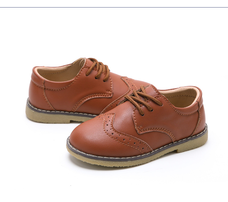 Vaikiški Brock bateliai – viršus mikropluoštas, vidinė PU, įdėklas PU, padas TPR, koledžo stilius, priekyje dirželis