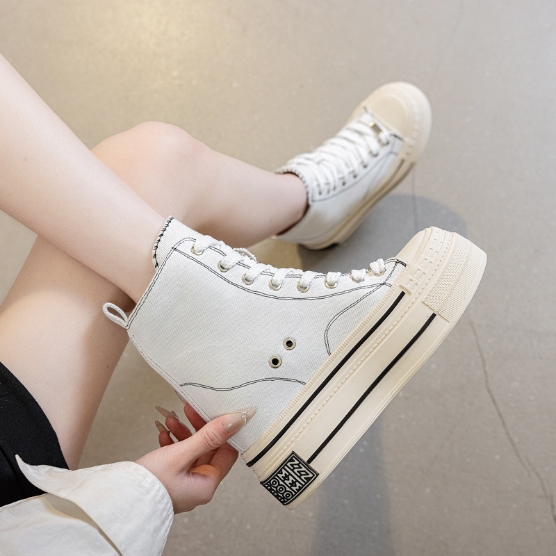 Pantofi din pânză cu creștere înălțime; șireturi; înălțime medie; talpă din cauciuc