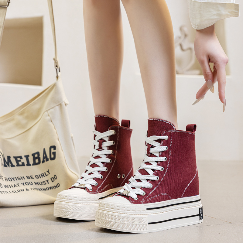 Pantofi din pânză cu creștere înălțime; șireturi; înălțime medie; talpă din cauciuc