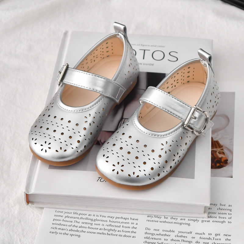 Mergaitėms mokasinai su Velcro užsegimu, PU viršus, gumos padas, amžiaus grupė 4–16 metų, leidimas 2025 m. rudenį