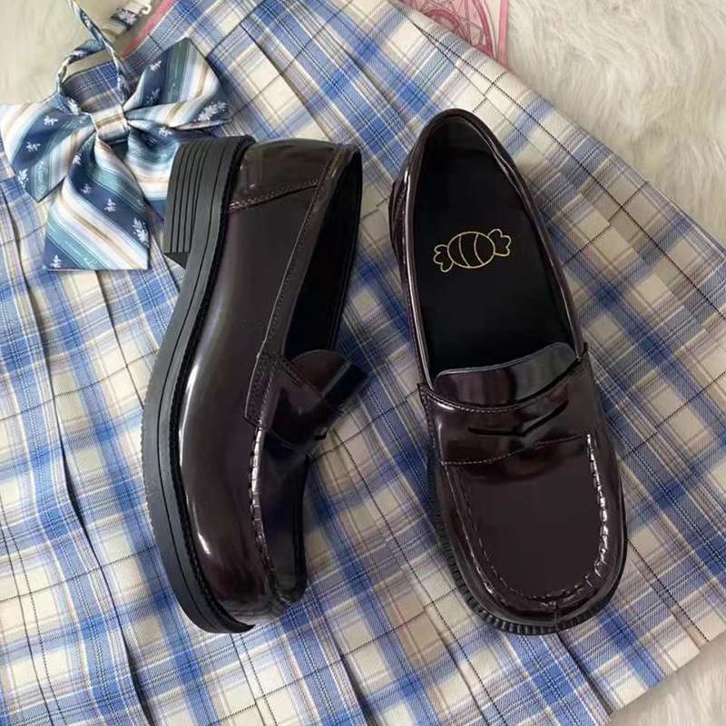 Mary Jane cipele, japanskog stila, Peep Toe, visina pete preko 8 cm, uzorak lubanje
