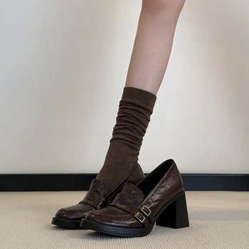 Loafers stil britanic cu vârf rotund, exterior din piele microfibră, talpă groasă 6-8 cm, talpă de cauciuc, branț din piele naturală