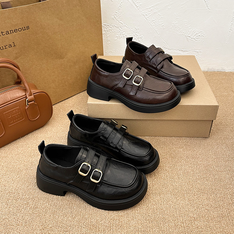 Ženski loafers u britanskom stilu, okrugli vrh, PU gornji dio, EVA ulošak, gumena potplat, srednja visina pete 3–5 cm