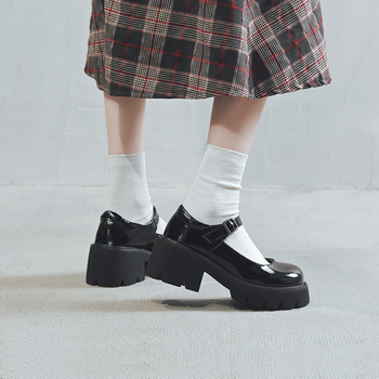 Ženske Mary Jane cipele | 6–8 cm visoki pet | Gornji dio od dvostruke teleće kože | Zatvaranje kopčom | PU potplat