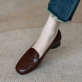 Ženske loaferice s okruglim nosom, gornji dio od mikrovlakna, slip-on, niski potplat, gumena podloga
