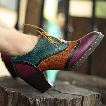 Pantofi Mary Jane din piele naturală, vârf pătrat, model pictat manual, toc mediu 3–5 cm, talpă din cauciuc