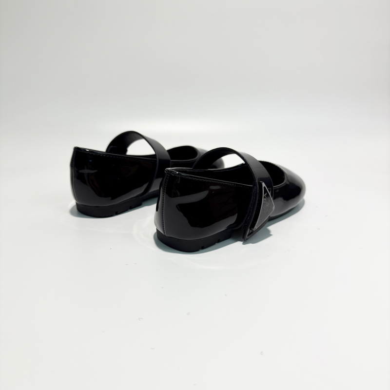 HEEMAKES Meitenēm kurpes ar mīkstu zoli – Velcro aizdare, gumijas zole, PU iekšējā odere, lakota virsma, elpojošas, pretkilšanas