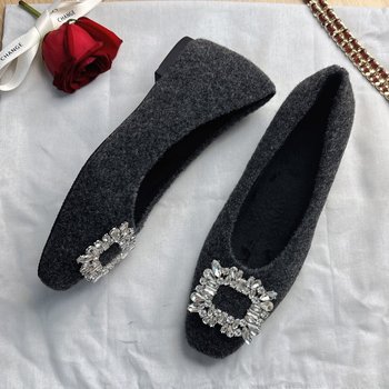 Pantofi Mary Jane din velur cu cristale, căptușeală din puf, înălțime ascunsă, talpă din cauciuc, toc mediu 3–6 cm, căldură de iarnă