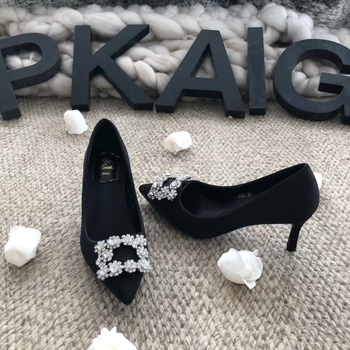 Vjenčane cipele s kristalnom kopčom u obliku snježne pahulje, satenski gornji dio, špičast nos, 6–8 cm peta