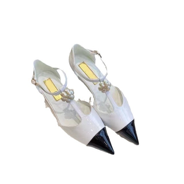 Ženske Mary Jane cipele u stilu Camellia s kristalima, oštar vrh, klinasti pet, remen s kopčom