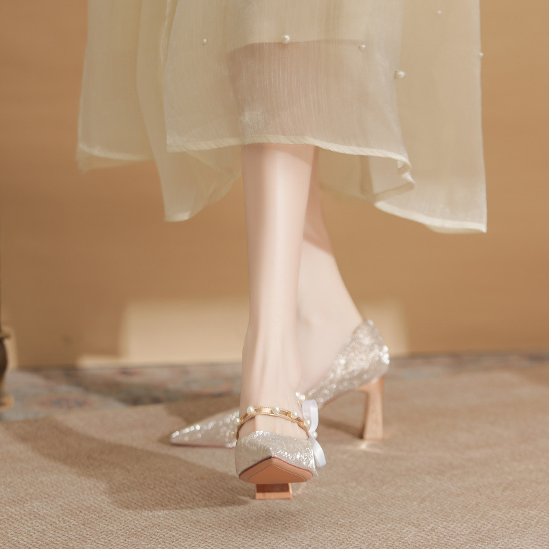 Pantofi de banchet, vârf ascuțit, exterior din piele de vită de primă clasă, toc gros 6–8 cm, căptușeală PU